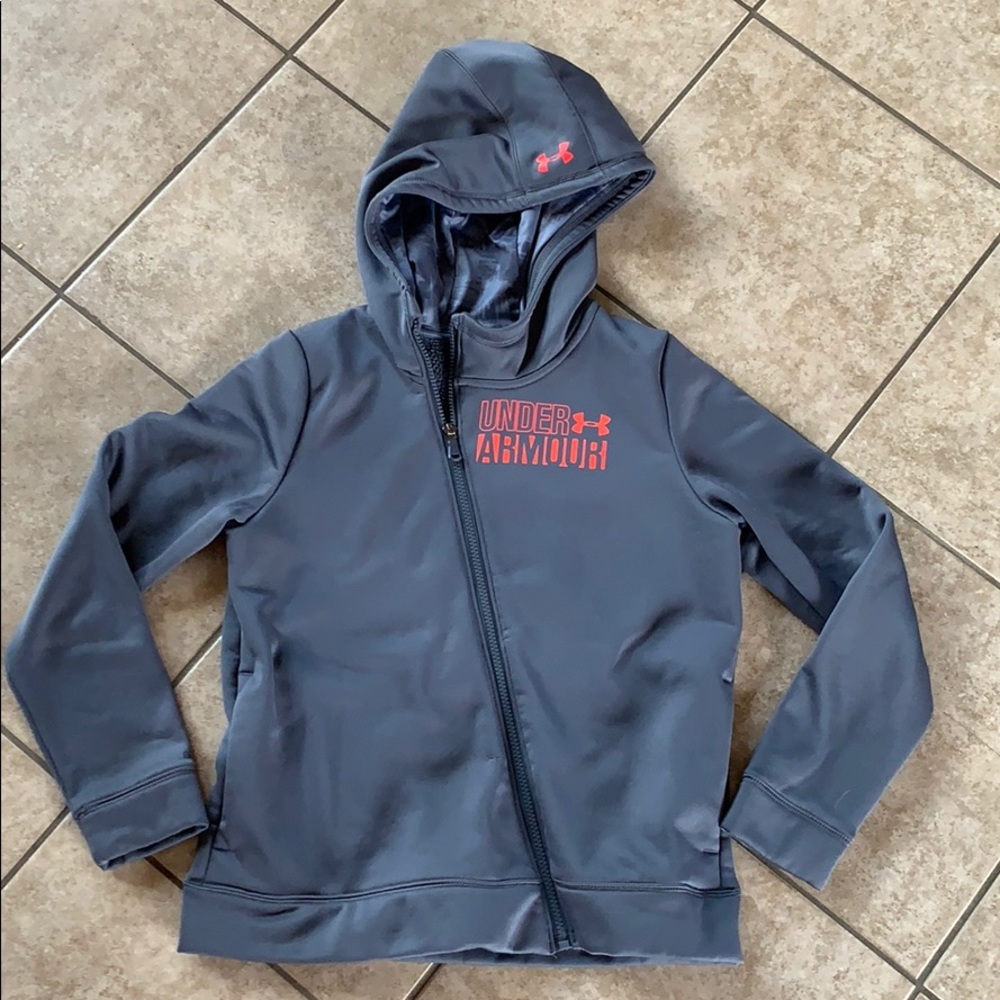 Youth Under Armour Sweatshirt. Worn once!